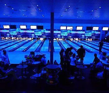 Hotel Bnc - Restaurant - Bowling