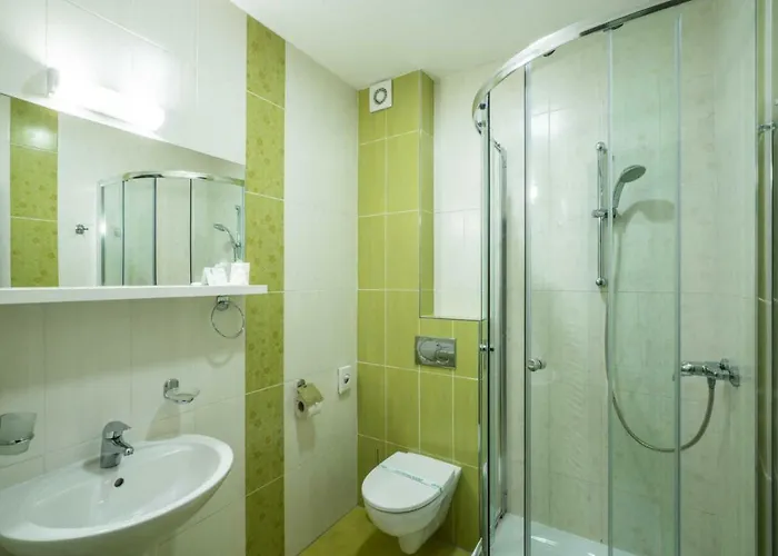 Bnc - Restaurant - Bowling 3* Bratislava