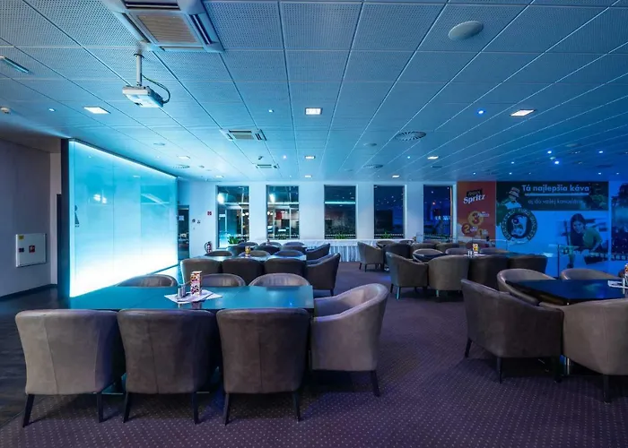 Bnc - Restaurant - Bowling Hotel